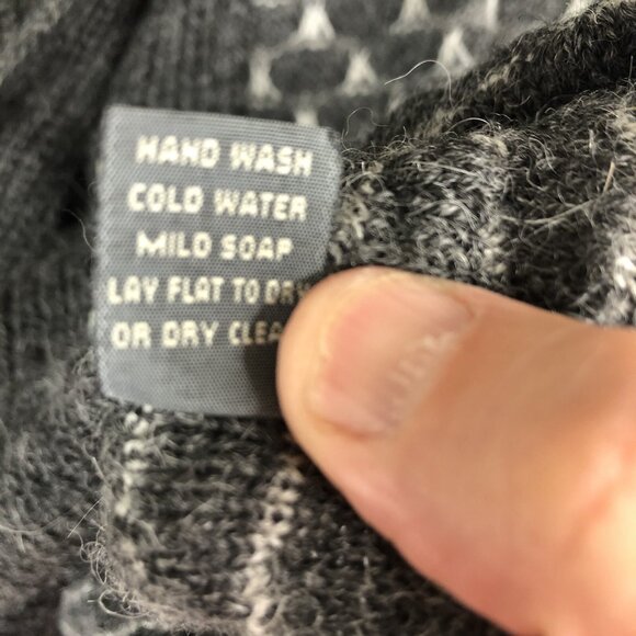 Classic Alpaca Sweater Womens Medium Gray SBaby Alpaca Big Collar Artsy NEW - Picture 6 of 16